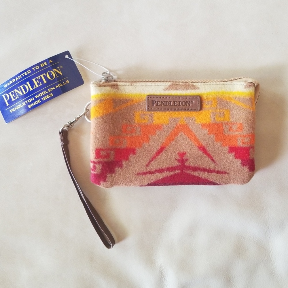 Pendleton Wool 3 Pocket Keeper Wristlet